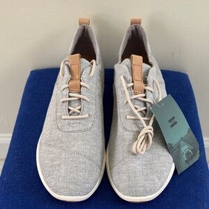 Toms Women’s Light Gray Sneakers